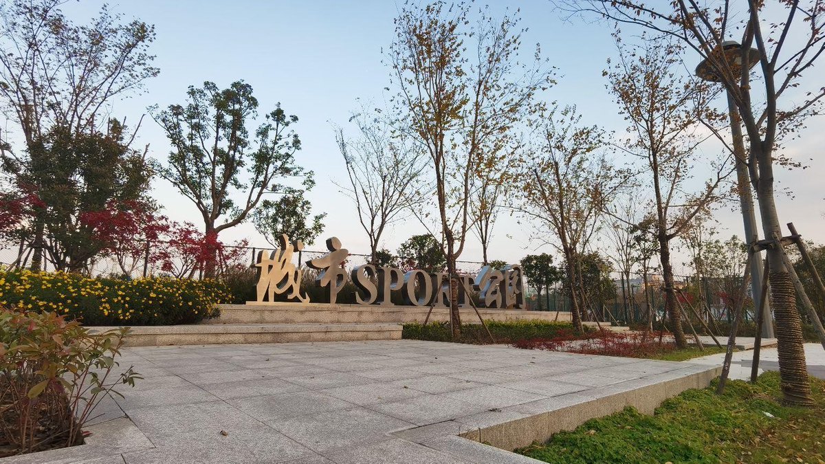 Maritn A. Arrnsrtong-Assistant tweet media