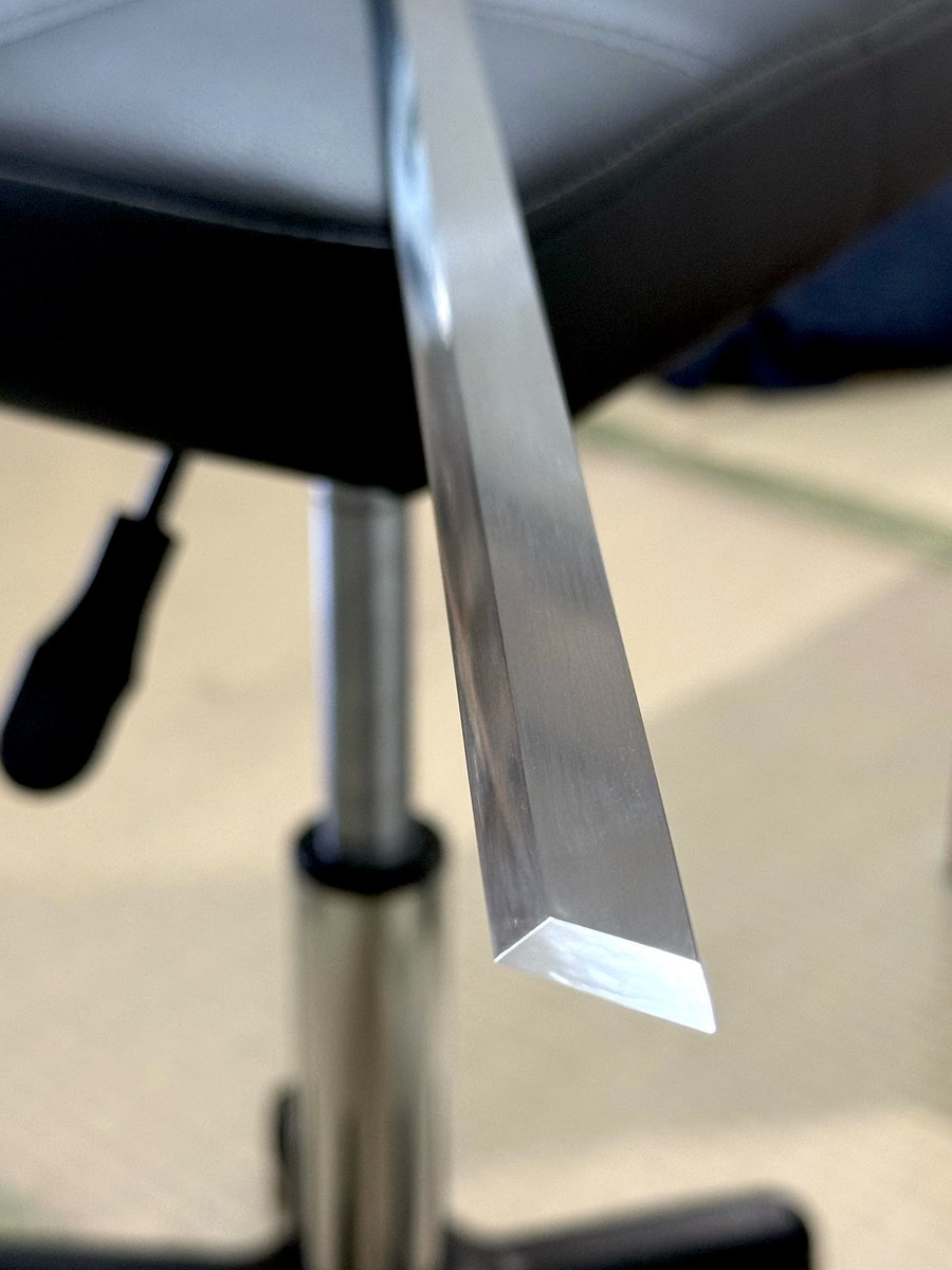 大門健士郎 刀剣研磨 tweet media