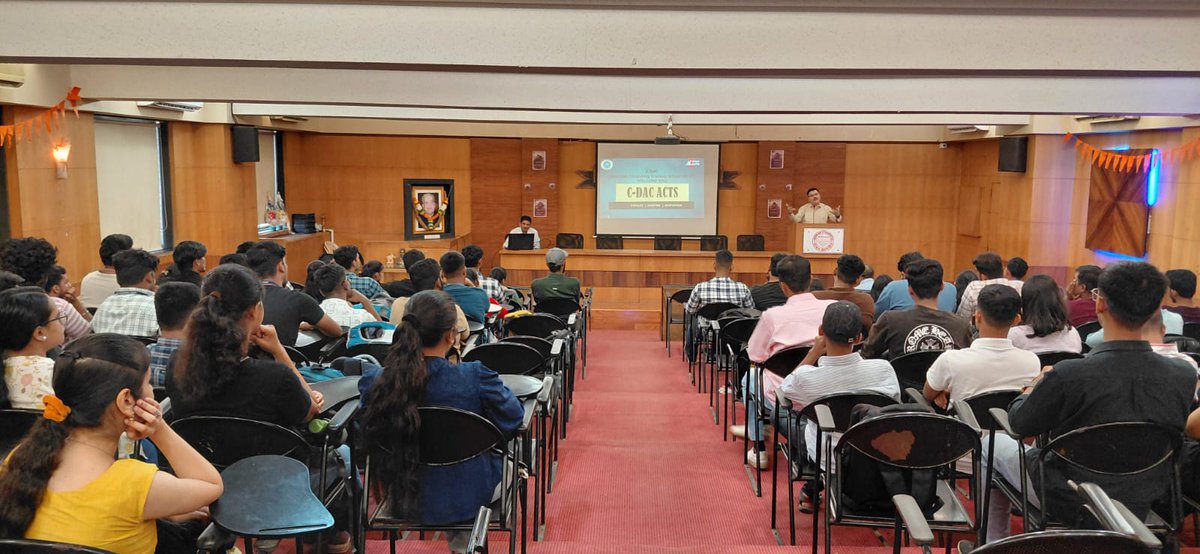 Mumbai Educational Trust (MET) tweet media