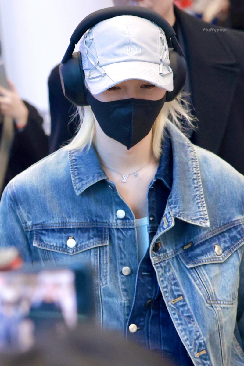 ᓚᘏᗢ tweet media