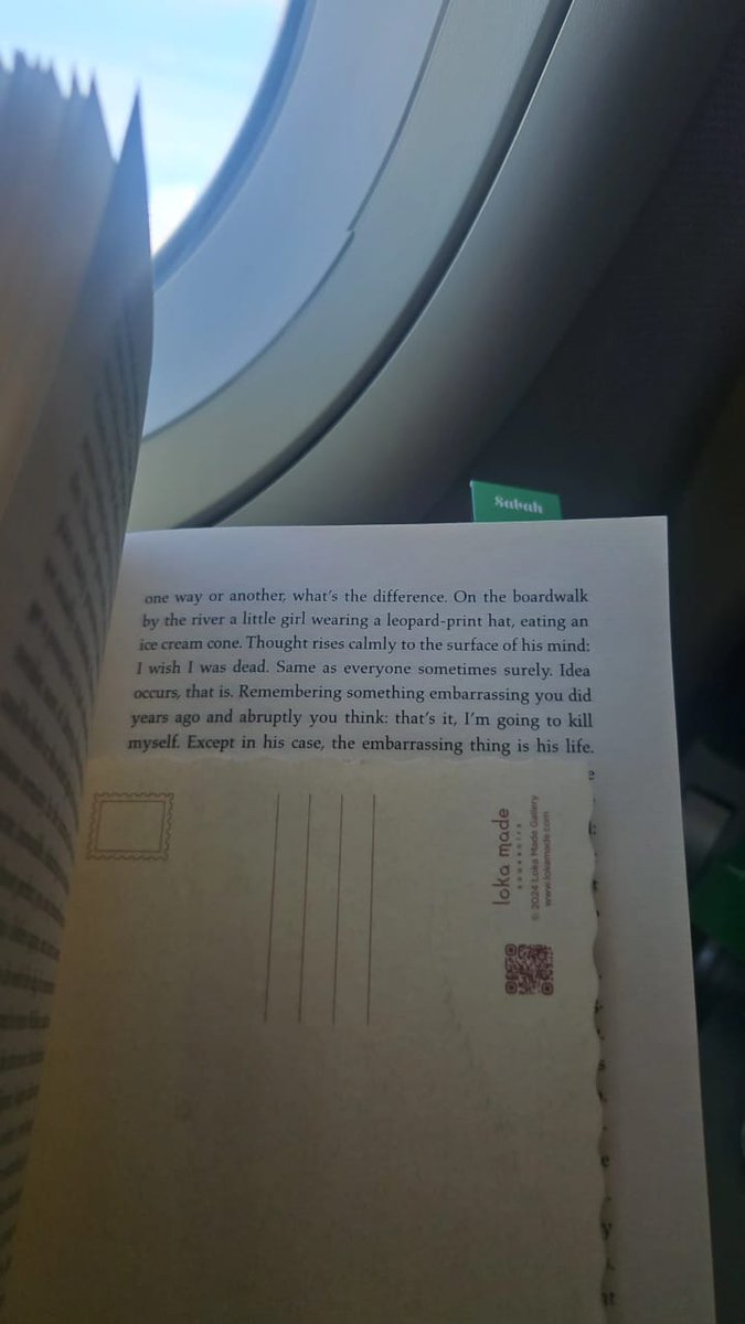 DarthBanter's tweet photo. "Both knowing somehow, each knowing the other knows."

Rooney tickles my spot, felt like she was welcoming me into her lebenswelt through Margaret, Peter &amp; Ivan.

Peter's dramatic (often gallows) humour, the Koubeks' dichotomy-congruity, Margaret's lucid anxiety. Needs therapy. https://t.co/FYR5eSTcXh