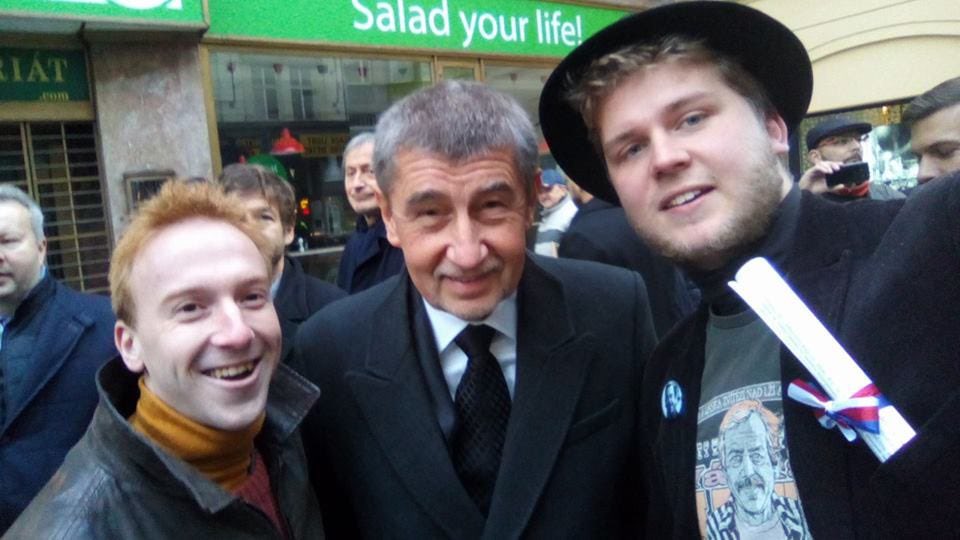 Raptor 🇪🇺🇷🇺🇺🇸 tweet media