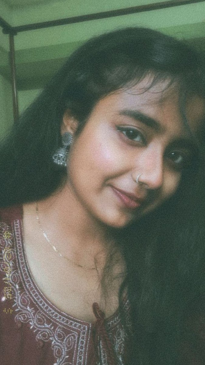 pari_aruu01's tweet photo. Good afternoon 🌞🌞 https://t.co/uXXz1NbgqF