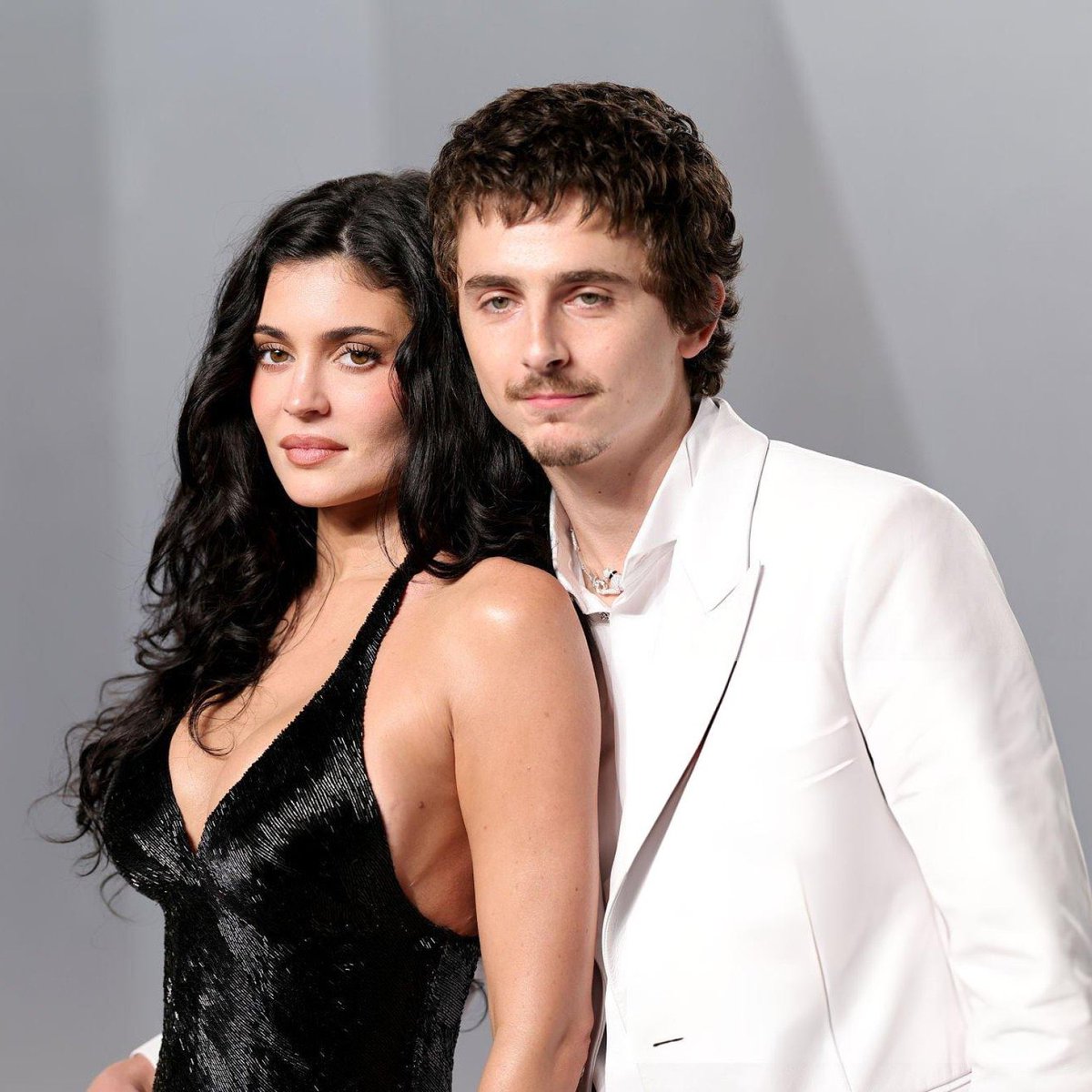 eitakylie tweet media