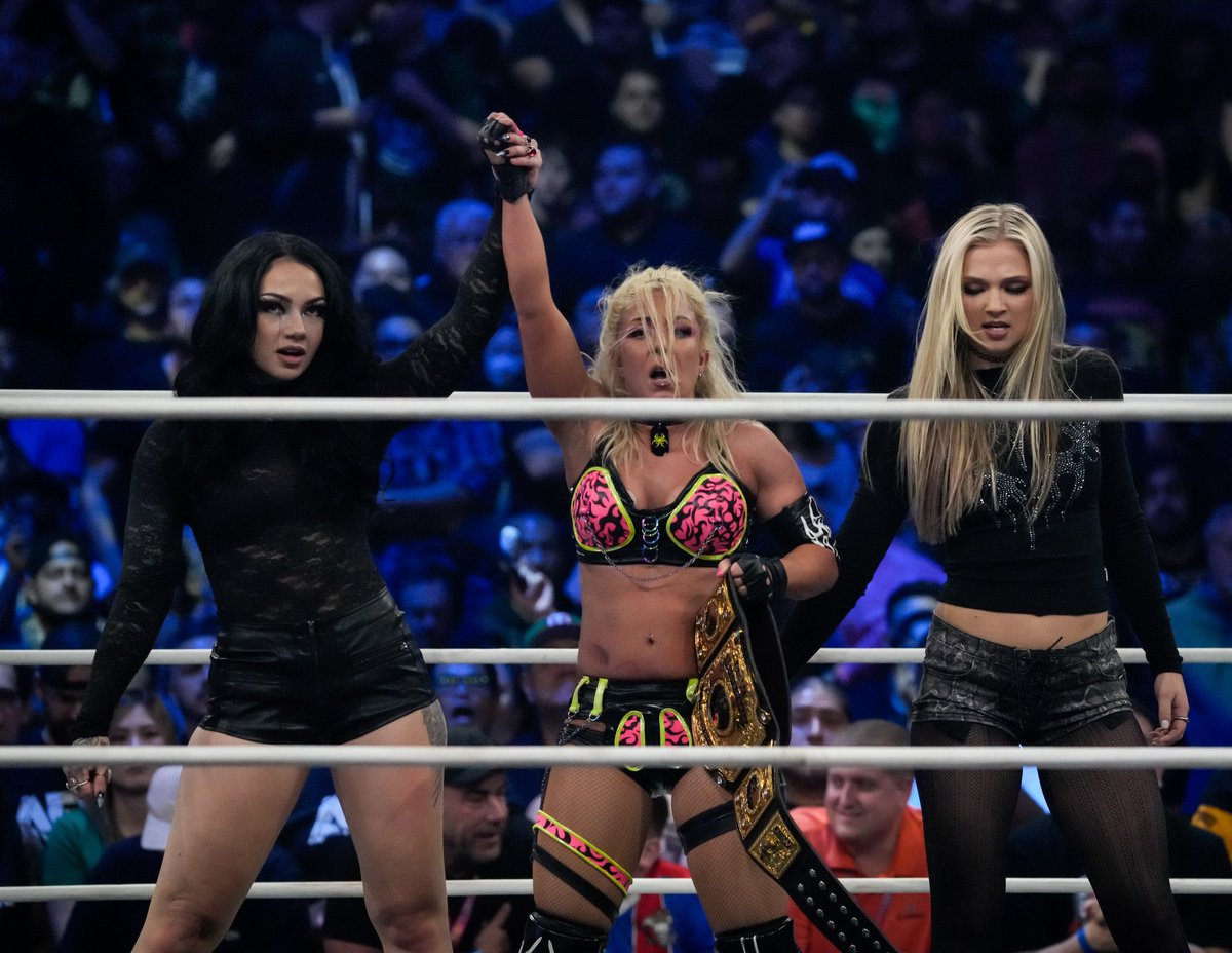 𝑷𝑹𝑰𝑵𝑪𝑬𝑺𝑺 𝑶𝑭 𝑫𝑨𝑹𝑲𝑵𝑬𝑺𝑺.ᥫ᭡ tweet media