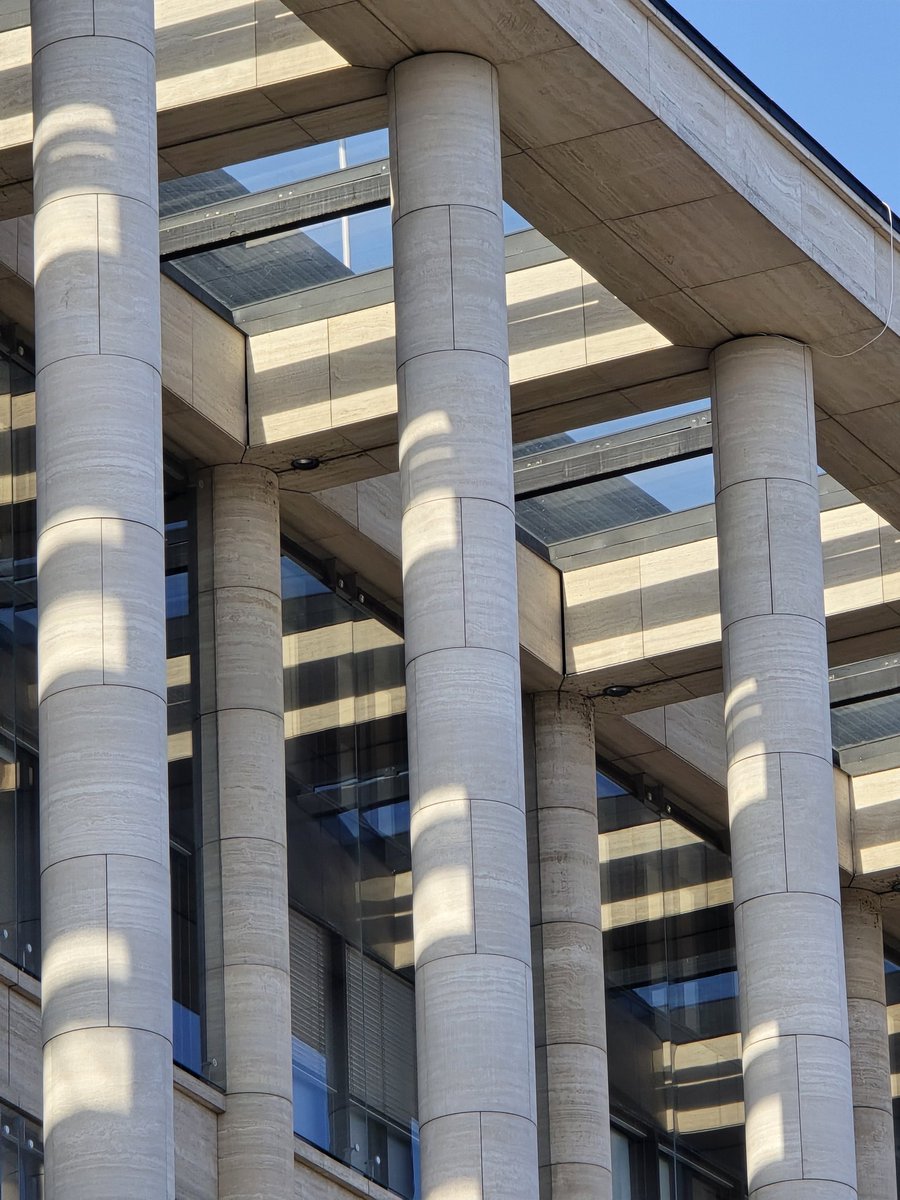 булочка, полная любви 🥧 tweet media