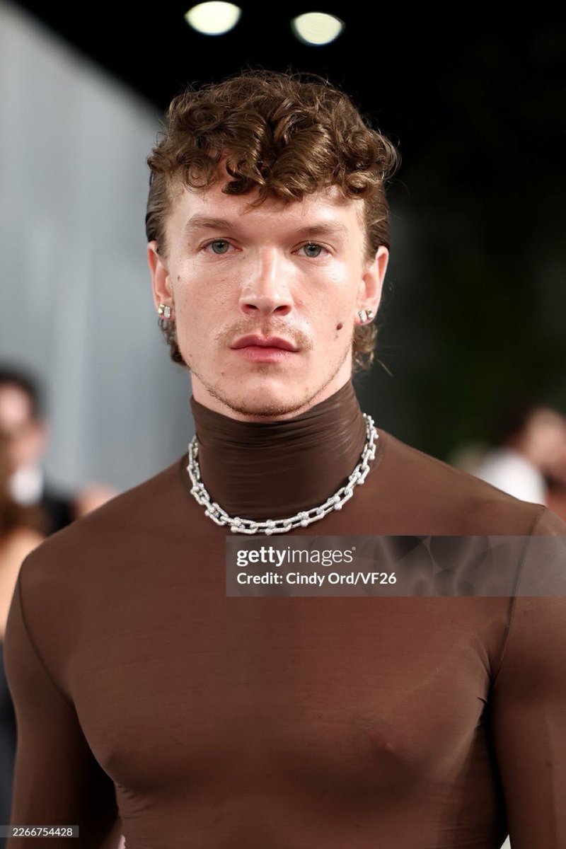 laur ✩ˎˊ˗ tweet media