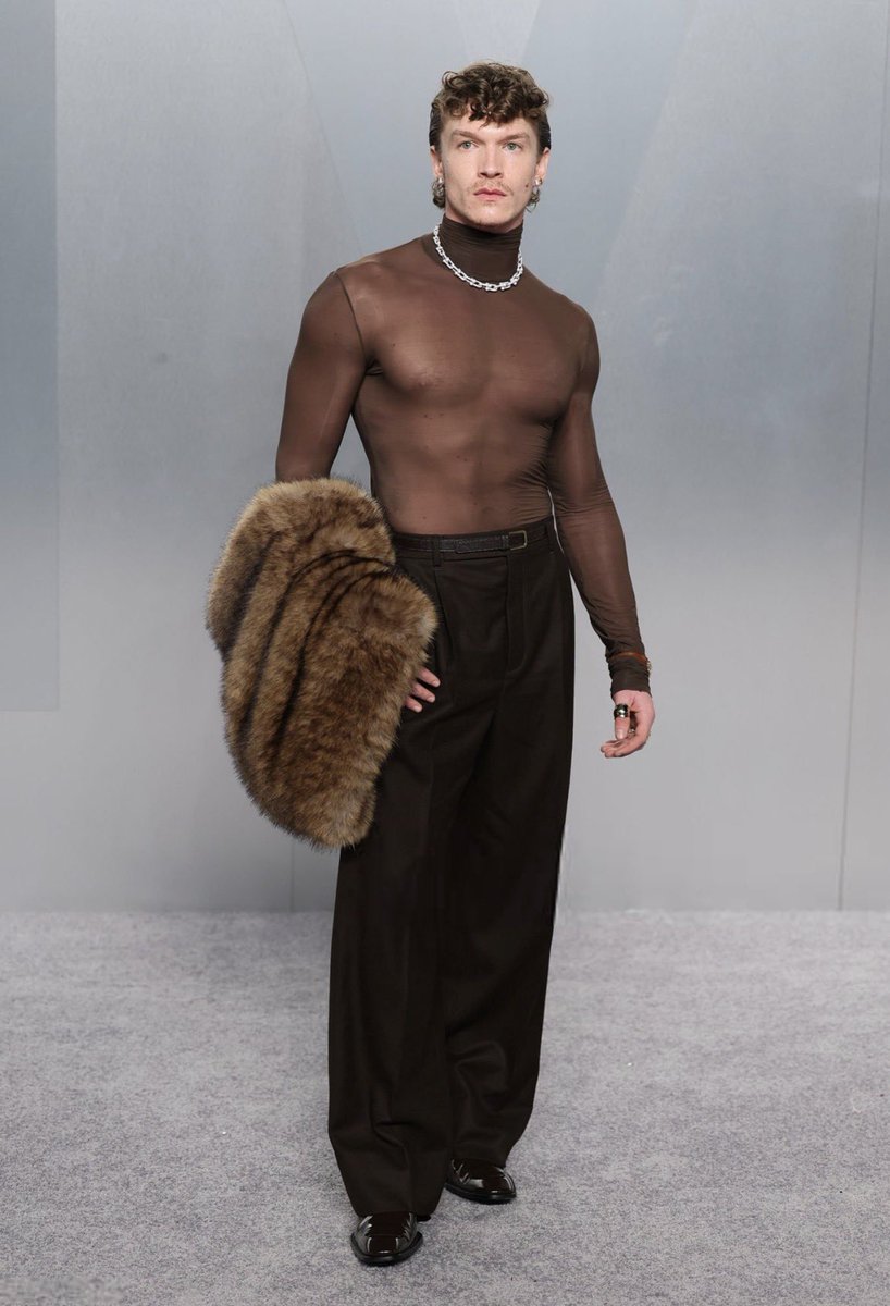 smetti di essere il + bello del mondo la gente non sta bene (la gente sono io)