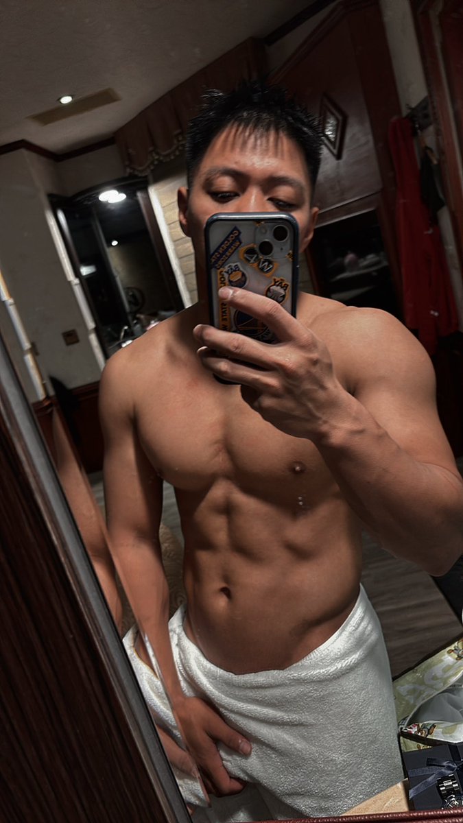 斜槓人濕 tweet media