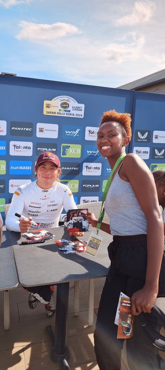 MjayWambui's tweet image. GOOD MORNING FROM TAKAMOTO &amp;amp; I!! The WRC #SafariRallyKenya 🇰🇪 winner and his biggest fan? 
#CFAOMobilityDrivesKenya #MadeForThis