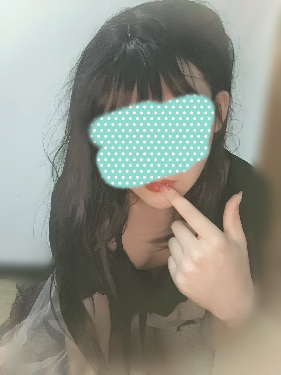 Lily tweet media