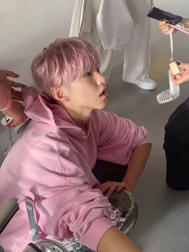 Soonyoung, K. tweet media