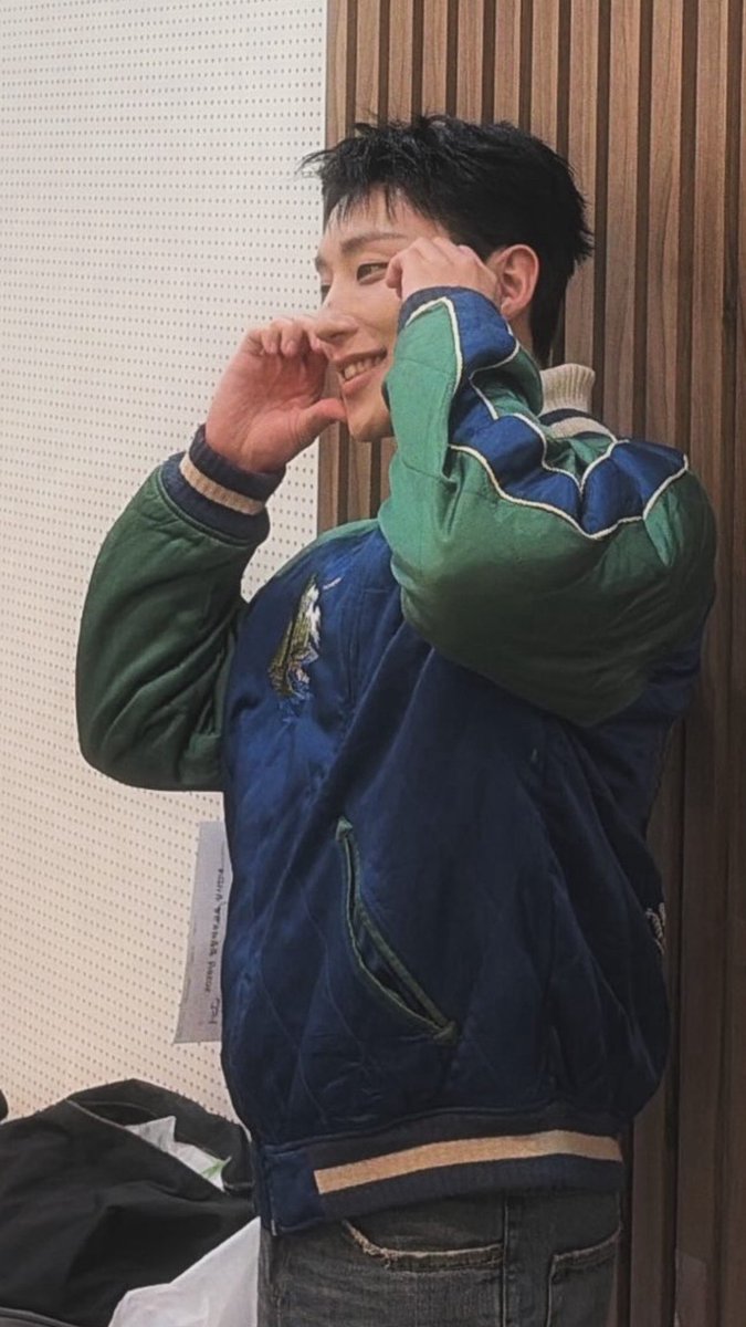 kiki_moon24up tweet media