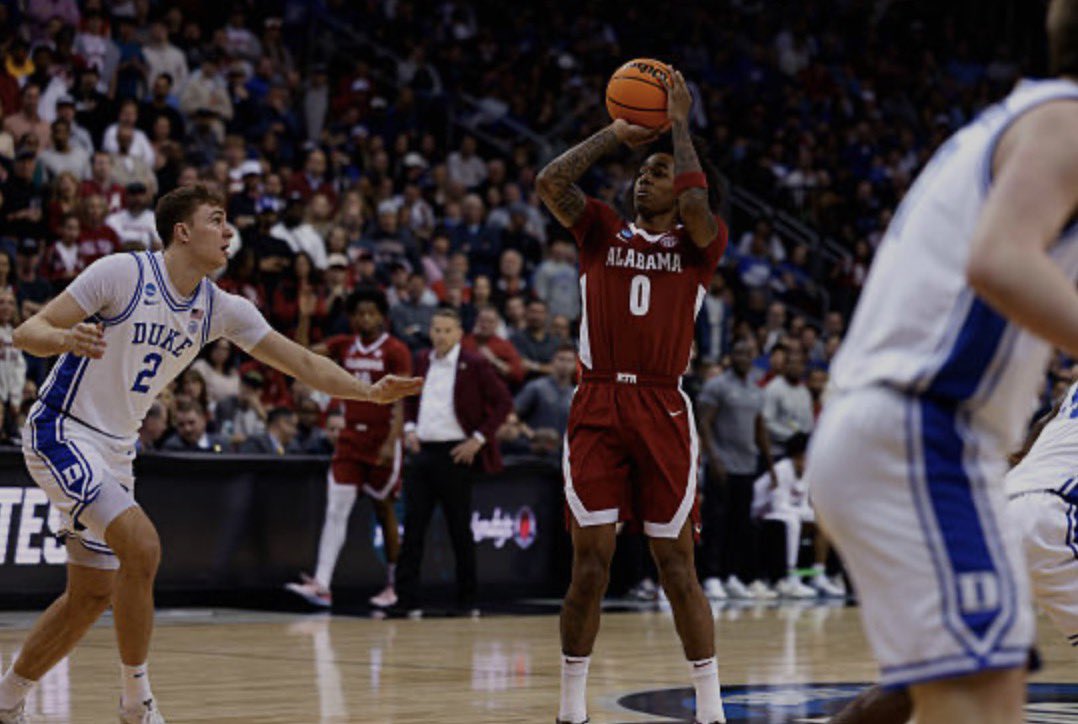 Mavs Film Room 🐴🎥 tweet media