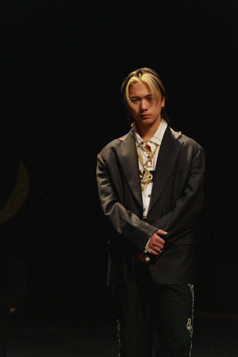 LIL_LEAGUE_'s tweet image. 2nd ALBUM『NEOMATIC』
#LILMATIC Music Video

𝐁𝐞𝐡𝐢𝐧𝐝 𝐓𝐡𝐞 𝐒𝐜𝐞𝐧𝐞𝐬
#岡尾真虎 I #MATORA

━━━━━━━━━━
🎧❯❯open.spotify.com/track/7FgaqhCQ…
🎬❯❯youtu.be/tNz5LSSq-xU?si…

#LILLEAGUE
#LIL_NEOMATIC