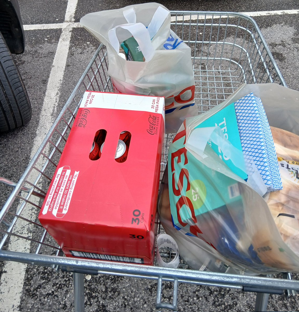 Koosh Romford degenerate tweet media