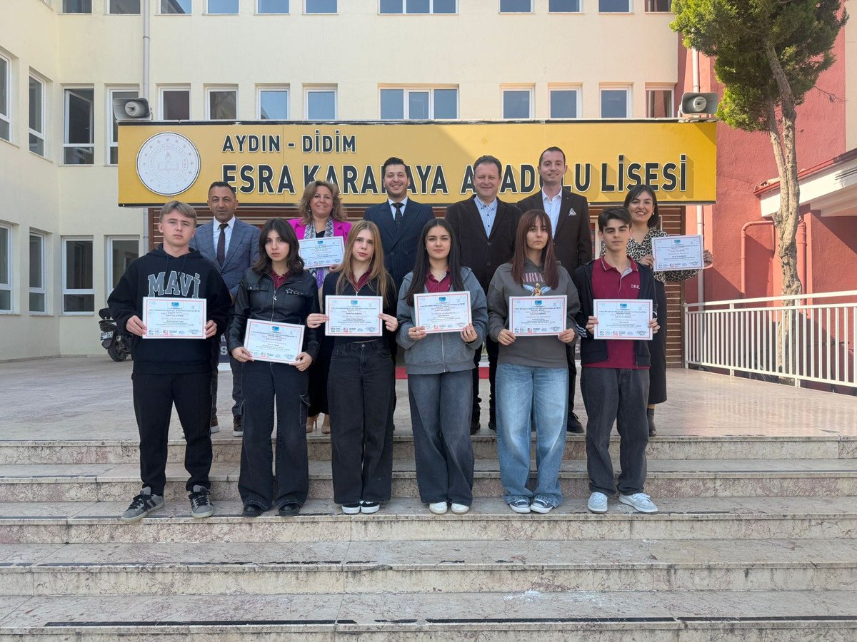 Didim Esra Karakaya Anadolu Lisesi öğrencileri, dünyaca ünlü proje yönetimi enstitüsü PMI (Project Management Institute) tarafından düzenlenen uluslararası projelerde önemli bir başarıya imza attı... 
Ayrıntılar: meb.ai/TJ0uEY

<a href="/tcmeb/">Millî Eğitim Bakanlığı</a> <a href="/Aydin_MEM/">Aydın İl Millî Eğitim Müdürlüğü</a>