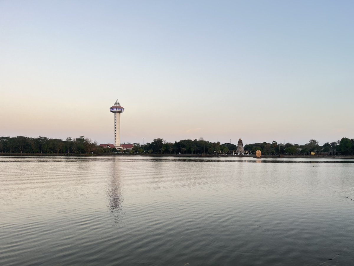 ป.ปลาตากลม ผมยาว tweet media