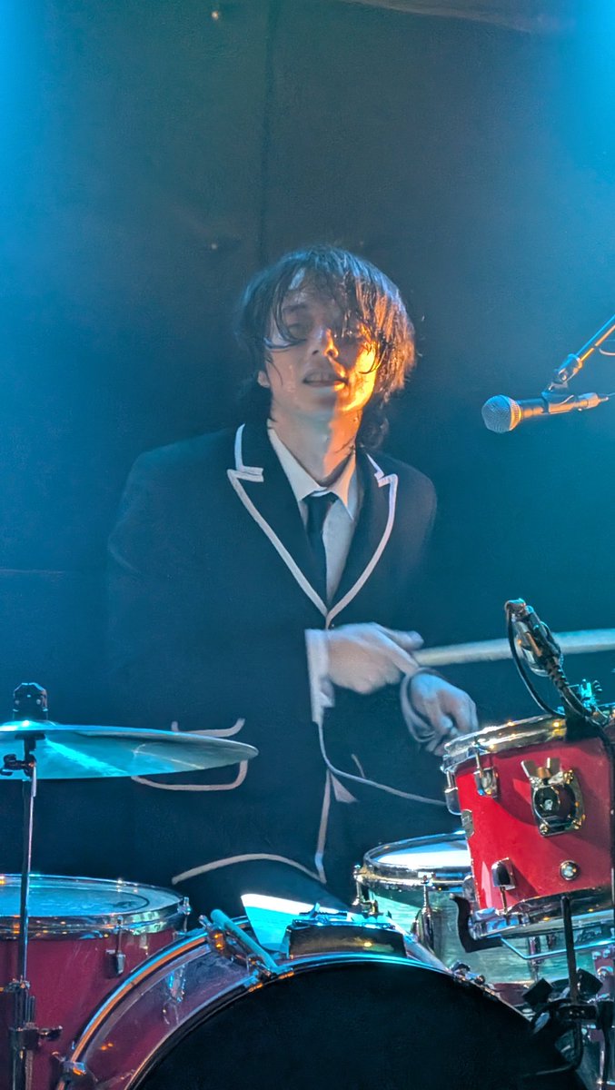 みね子 tweet media