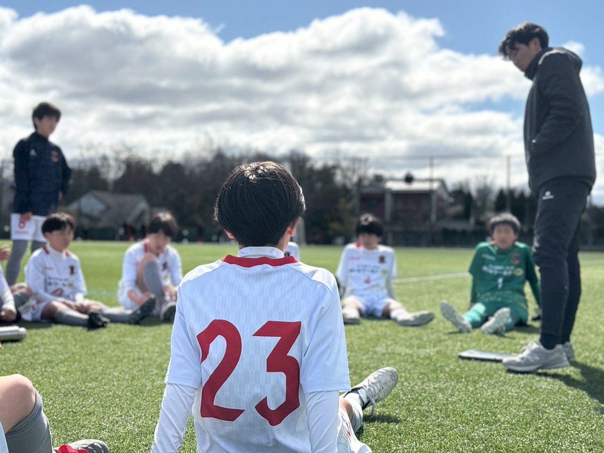 【U15B】
NFA 2部リーグ @高山スポーツセンター
vs  ストスクFC
2-0(0-0,2-0)

得点者
森田（#スフォンダーレSS）
松山(#富雄FC)

応援して頂いた皆さま、対戦して頂いた皆さま、ありがとうございました！ 

#奈良クラブ 
#奈良クラブジュニアユース