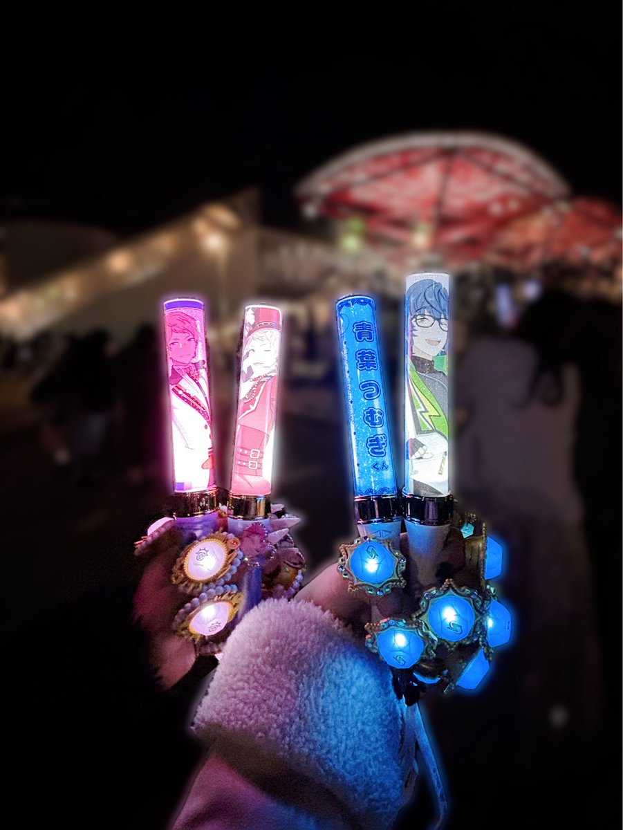 a1Of_2's tweet photo. しあわせたくさん〰️‼️

10thありがとう💙🎶 https://t.co/FdhQjdcOl3