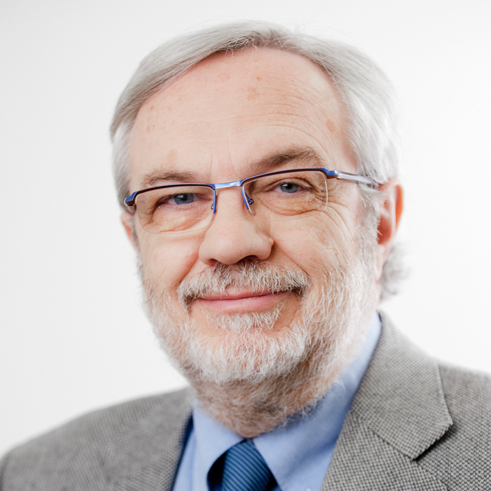 CàtedraFerraterMora tweet media