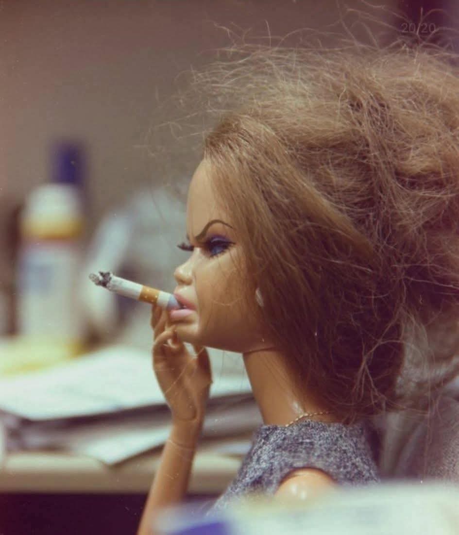 Call centre Huns during their breaks because a customer called her a B**