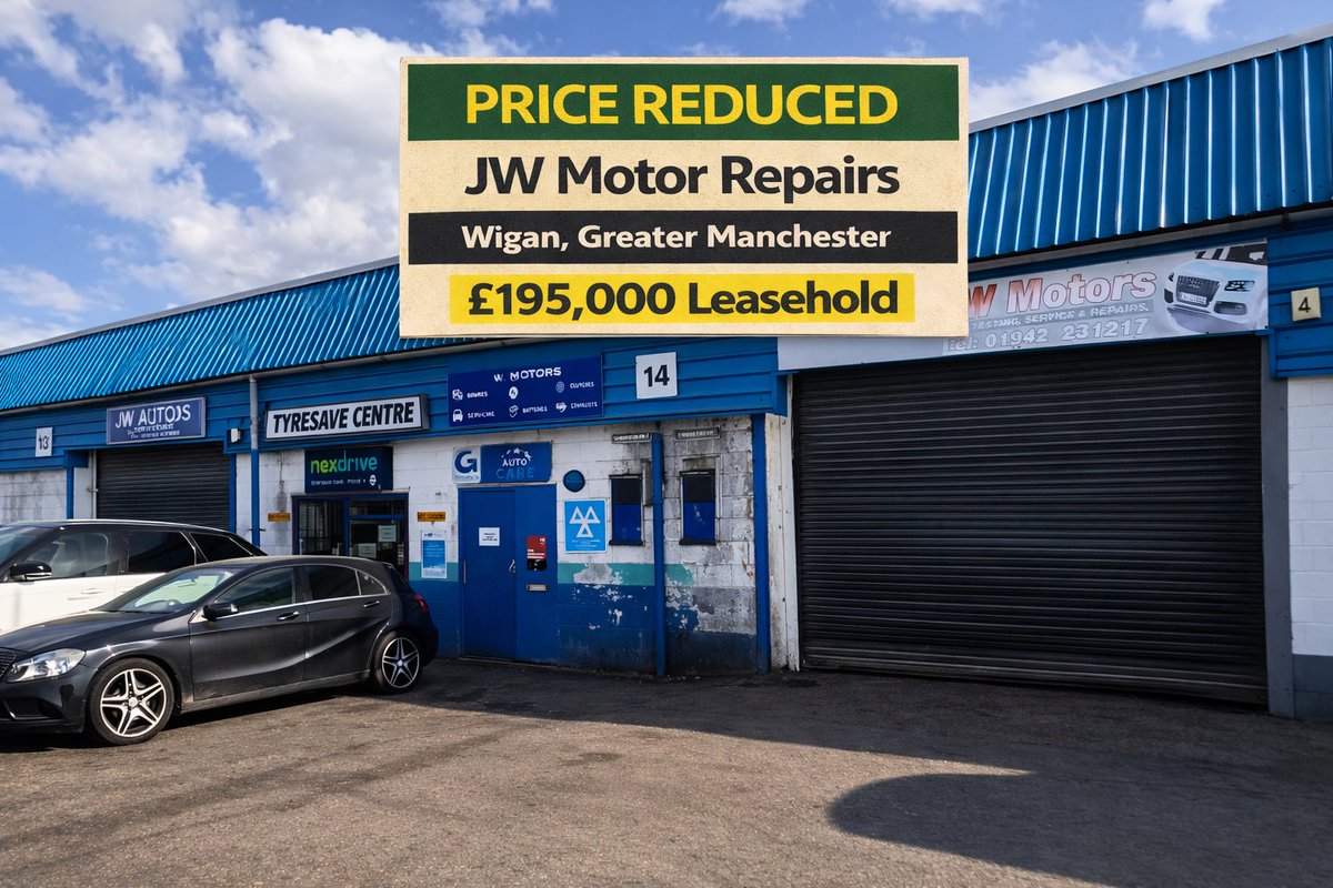 AJFCommercial's tweet photo. ⬇️ PRICE REDUCED ⬇️
⭐️ JW Motor Repairs ⭐️
📍Wigan📍
💷 £195,000 Leasehold 💷
📲 01204 325101 📲
📧 enquiries@ajfcommercial.co.uk 📧
#pricereduction #garage #wigan #greatermanchester #kingof https://t.co/nrtDeiXNUi
