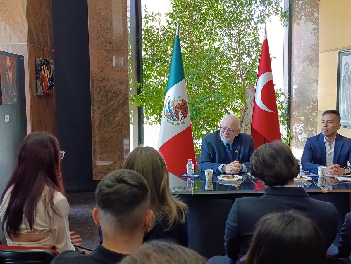 EmbaMexTur tweet media