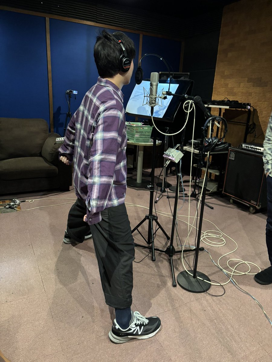 かぶる tweet media