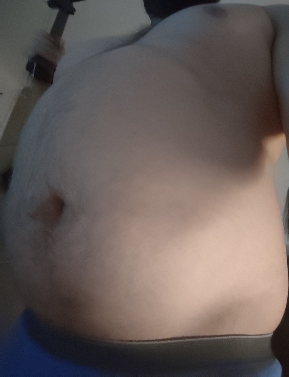 Maxballoon97 tweet media