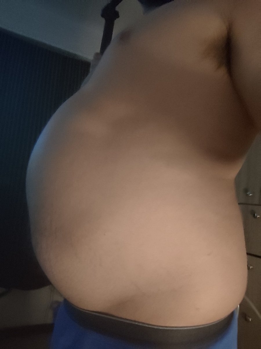 Maxballoon97 tweet media