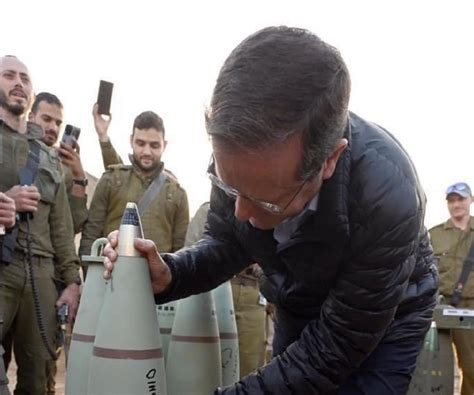 Sermaruzz tweet media