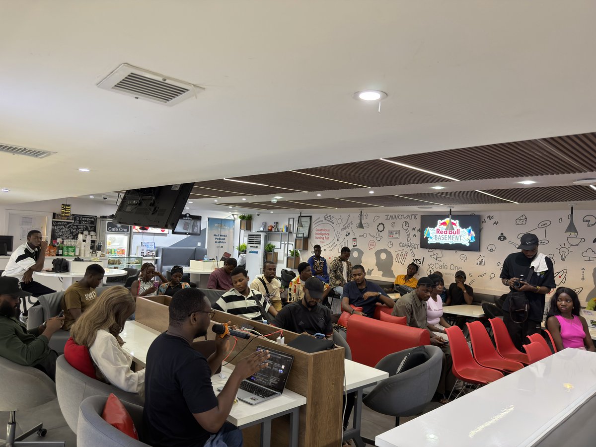 InsideTheHive 🎙 tweet media