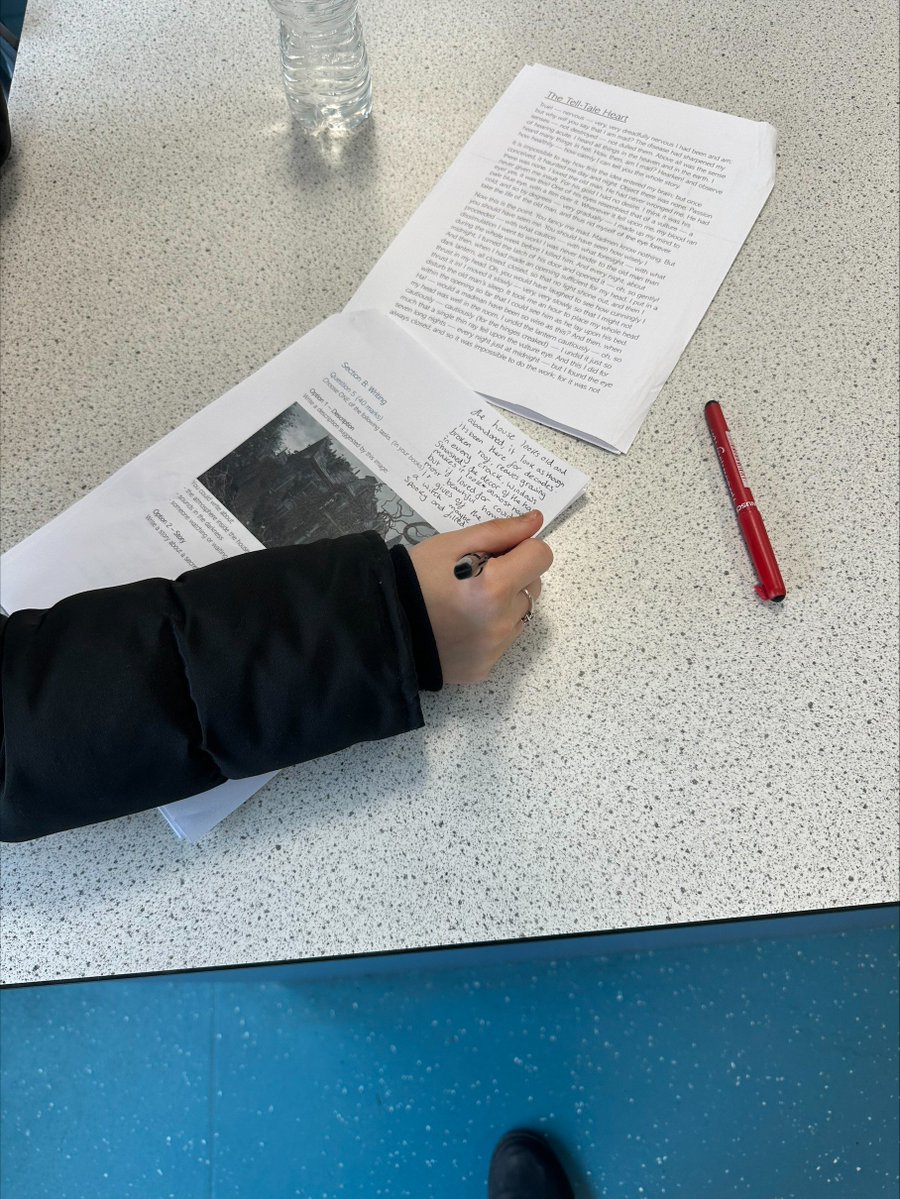 Southern Cross tweet media