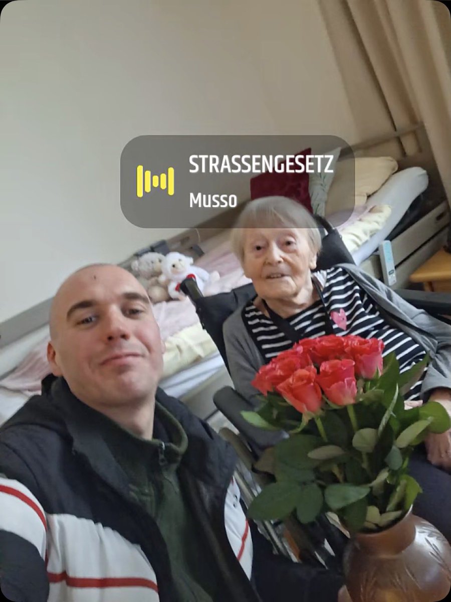 out of context alberto sieef tweet media