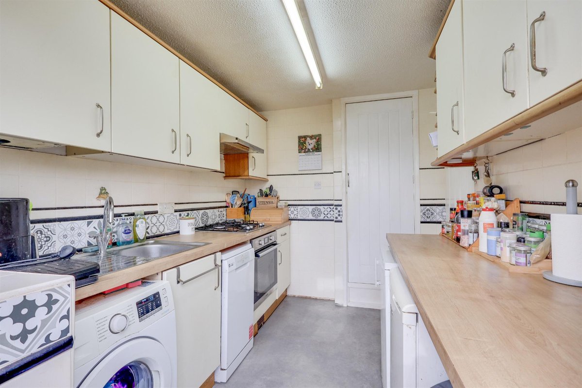 Field Palmer Estate Agents tweet media