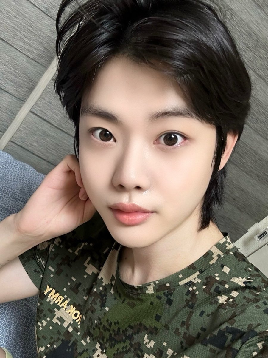 치훈 (CHIHOON) tweet media