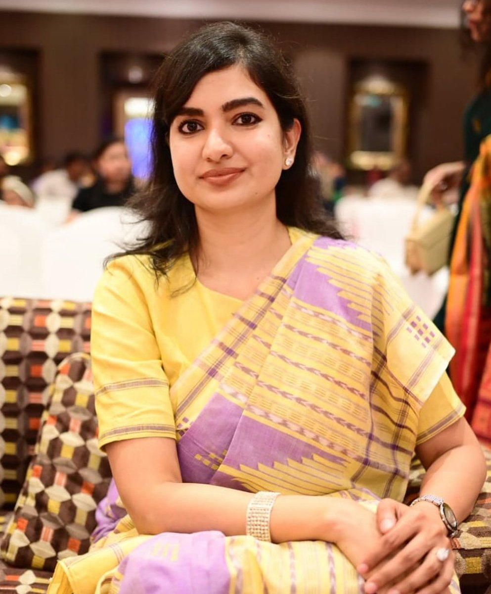 News Algebra tweet media