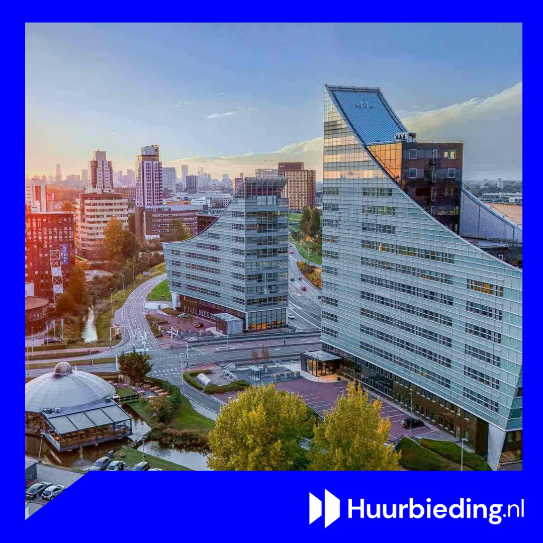 🏢 Werken nabij Rotterdam met comfort, faciliteiten en uitzicht? Aan de Rivium Boulevard in Capelle aan den IJssel ligt The Botanic: een volledig vernieuwd kantoorgebouw waar duurzaamheid, beleving en moderne werkplekken samenkomen. Een ideale plek voor bedrijven die zich