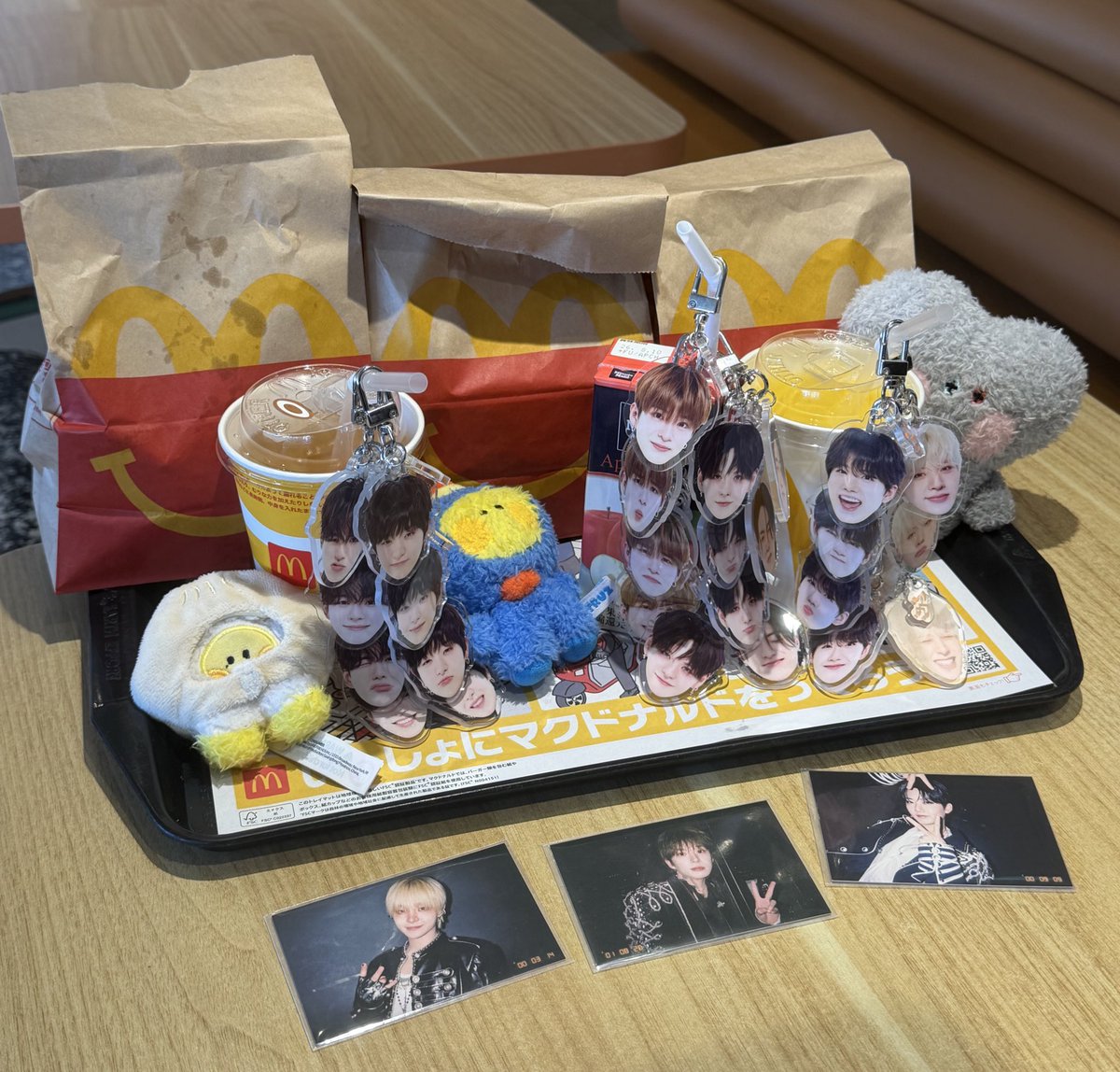 sahi_moon_'s tweet photo. ご近所とぅめ㌠初合致
カフェで約3時間ほどぶっ通しで喋ってた
楽しすぎて滅って感じほんまにらぶ🕺🏻💕 https://t.co/BeHssFGLn0