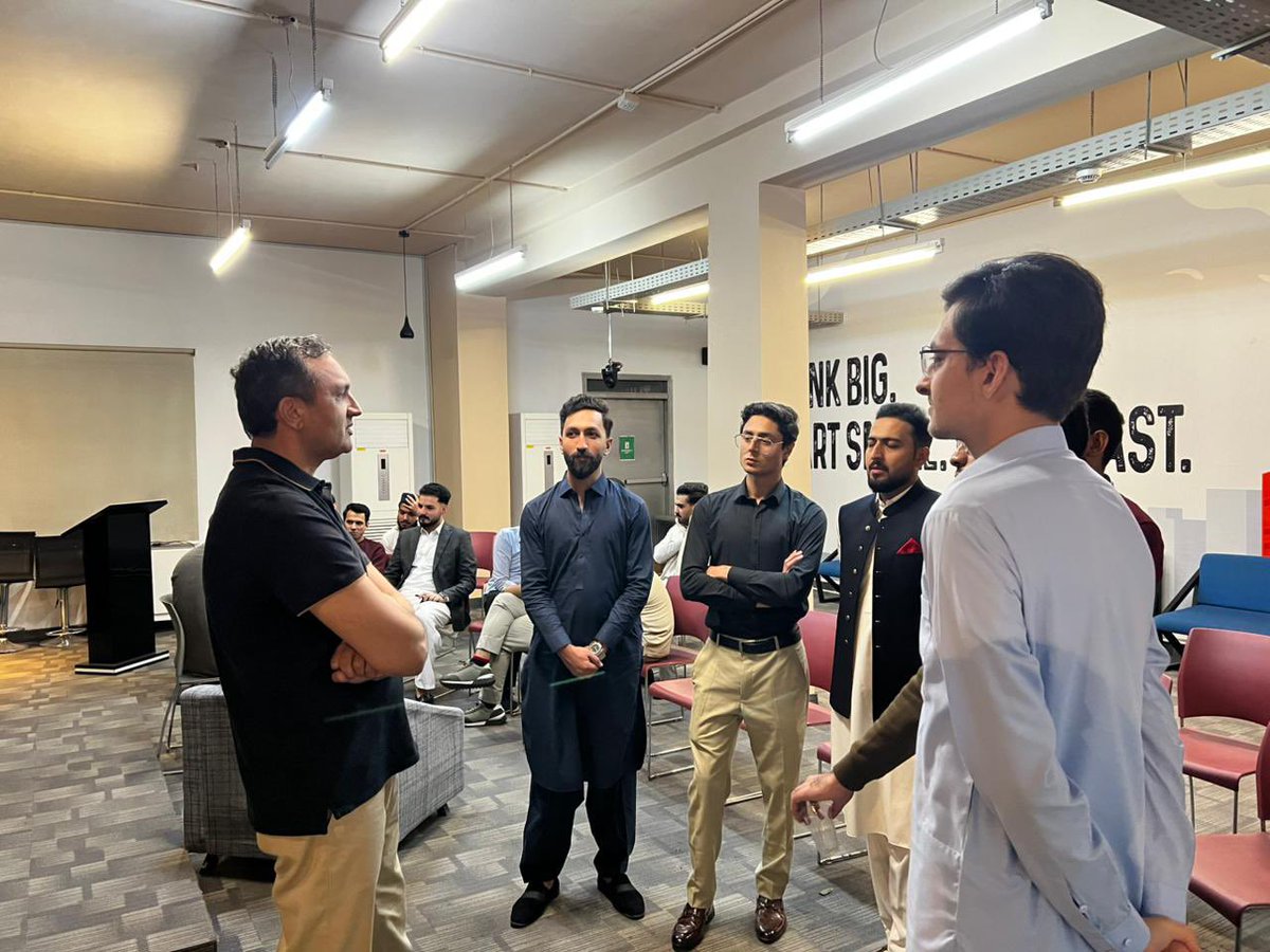 atomcamp tweet media