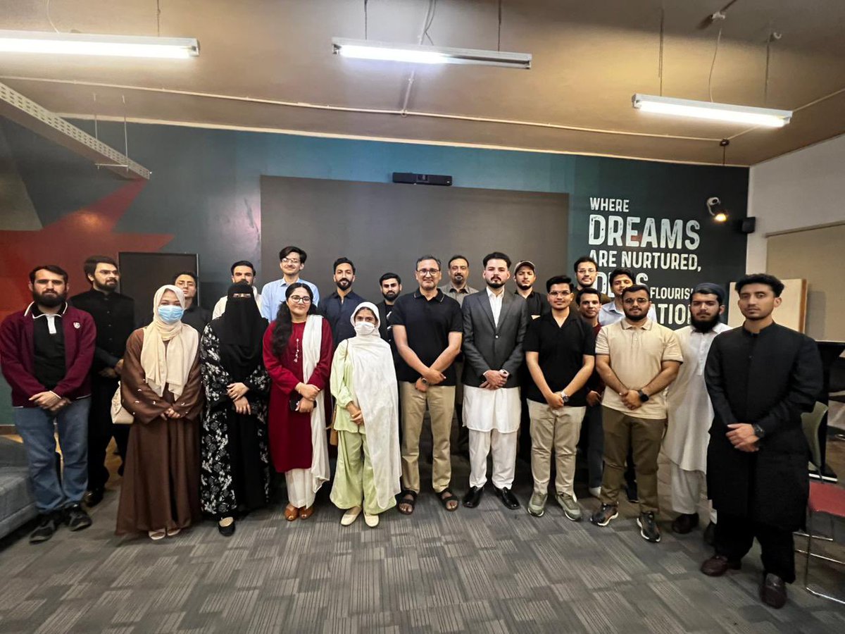 atomcamp tweet media