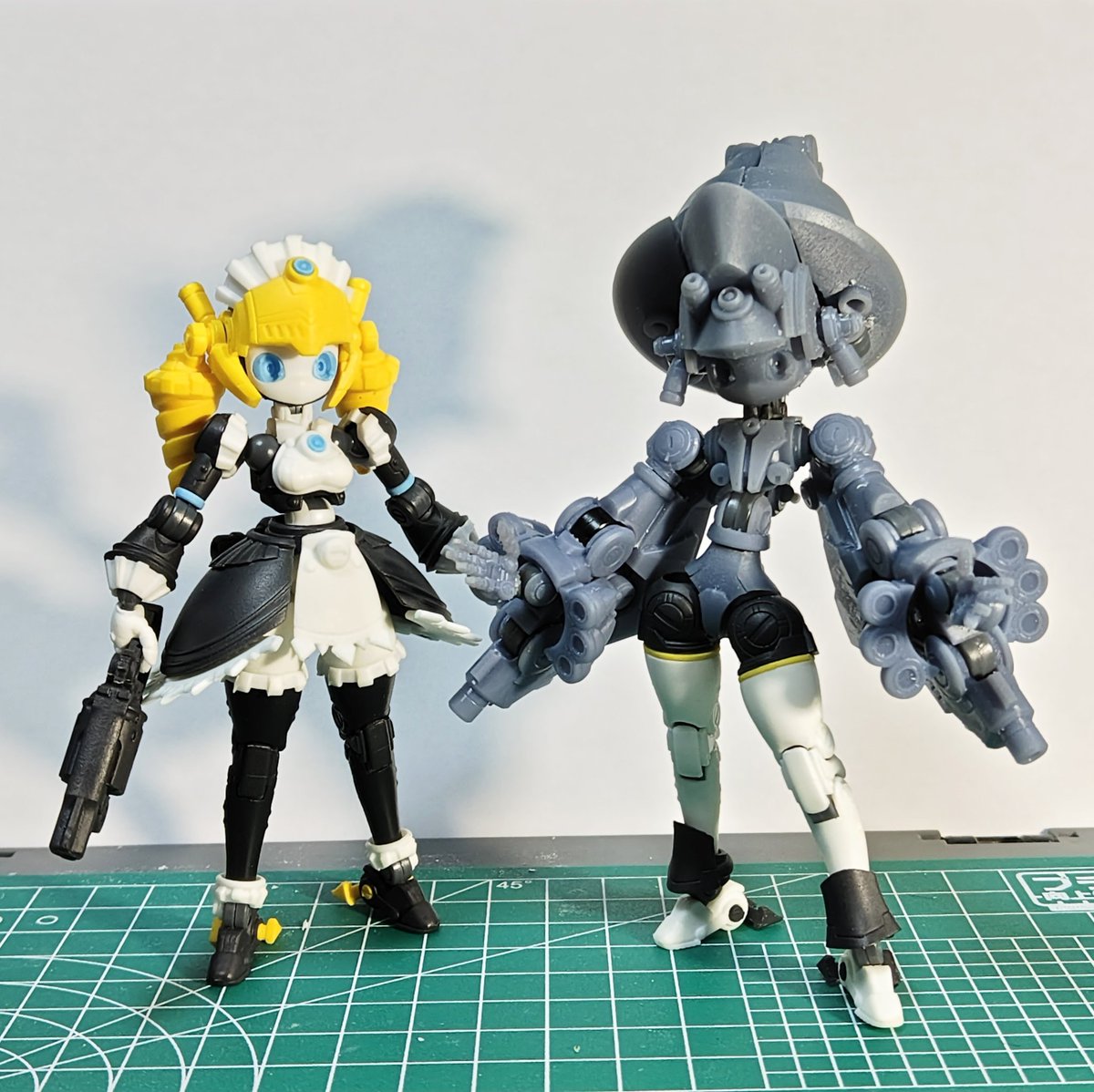 medichdrain's tweet photo. 久しぶりにオリロボ製作を始めました https://t.co/RYPrAu15U4