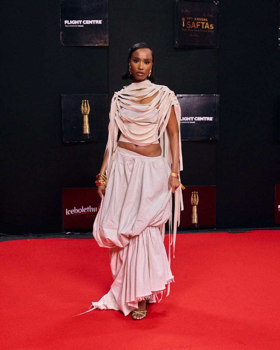 TRUELOVE Magazine tweet media