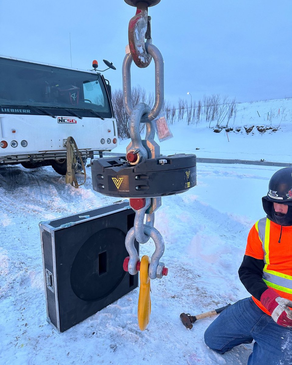 VERSATILE tweet media