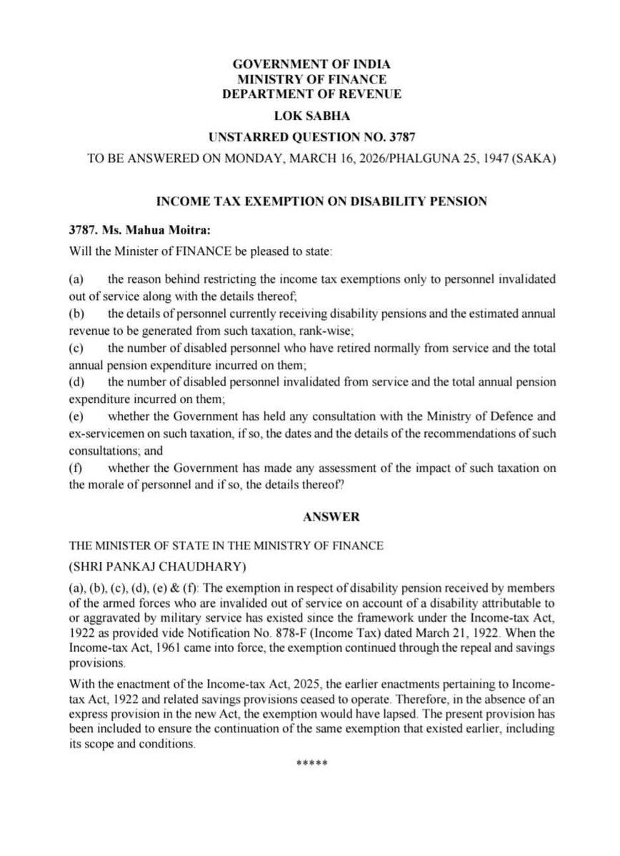 dee90bee tweet media