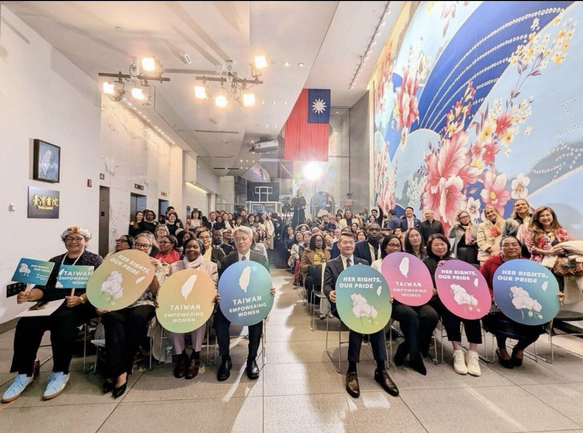 Taiwan in India tweet media