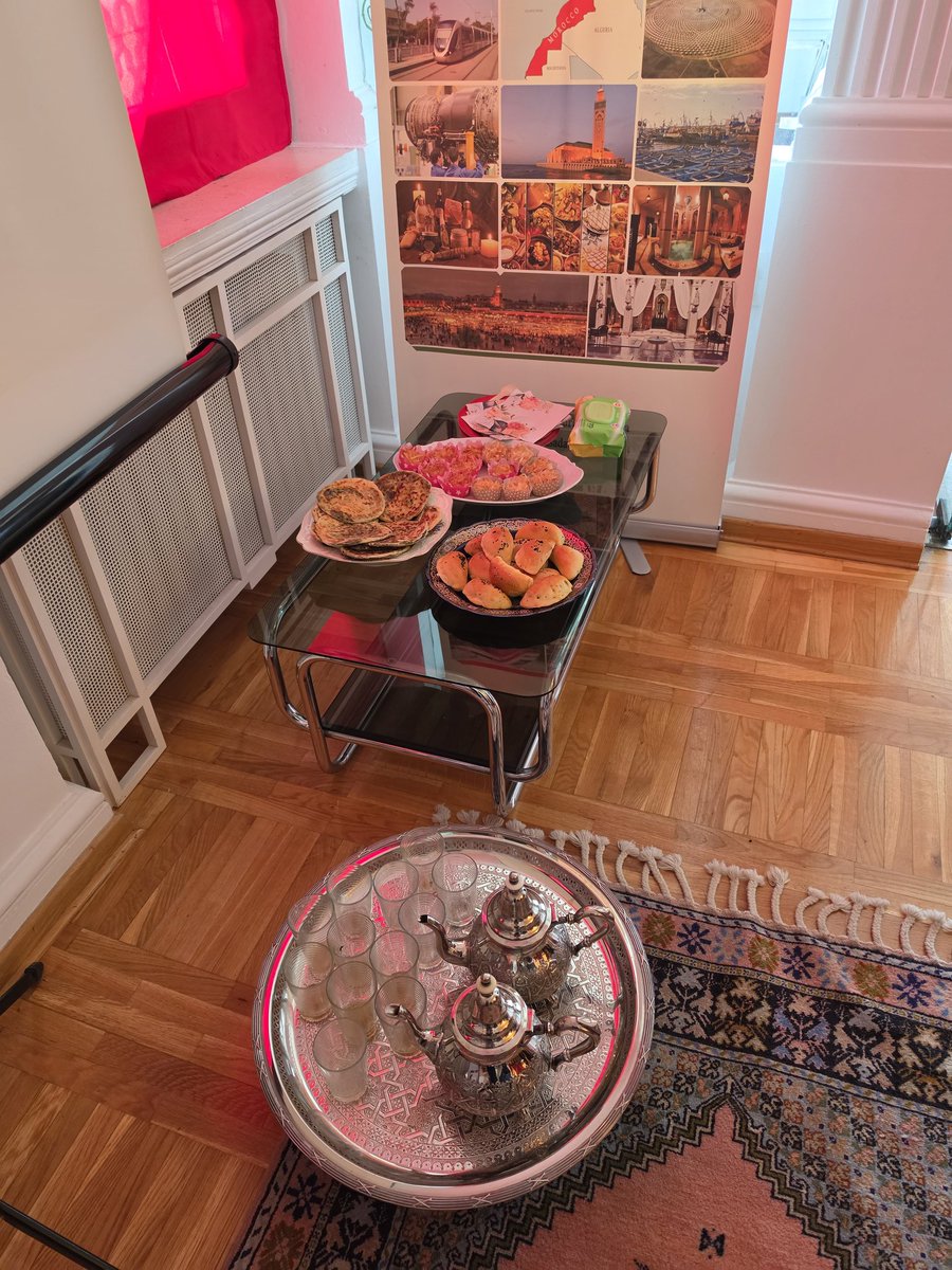 L'Ambassade du Royaume du Maroc accueille ce jour, dans le cadre d'Horizons Francophones, des élèves et des professeurs de l'école secondaire d'Uzice.
#MoisdelaFrancophonie #Francophonie2026 <a href="/MarocDiplomatie/">Maroc Diplomatie 🇲🇦</a> <a href="/IFsrbija/">Institut français de Serbie | Francuski Institut</a>