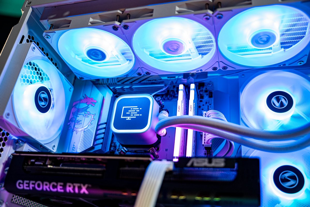 StinceBuilt.com tweet media